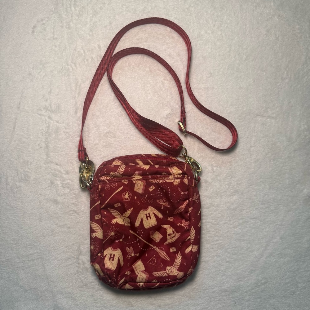Jujube HOGWARTS ESSENTIALS Mini Helix Harry Potter Crossbody Bag - Picture 8 of 8